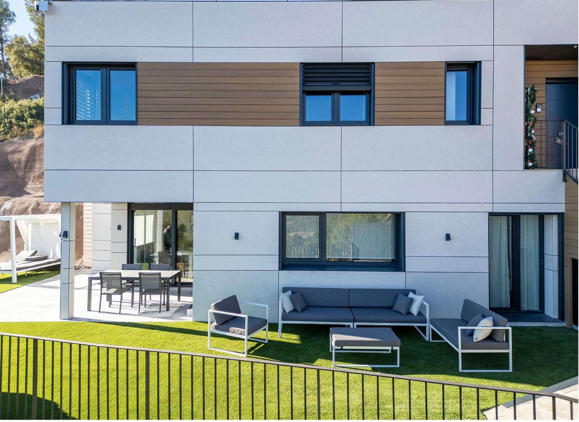 Eagle'S Nest Apartment Castellnou de Bages Exterior photo